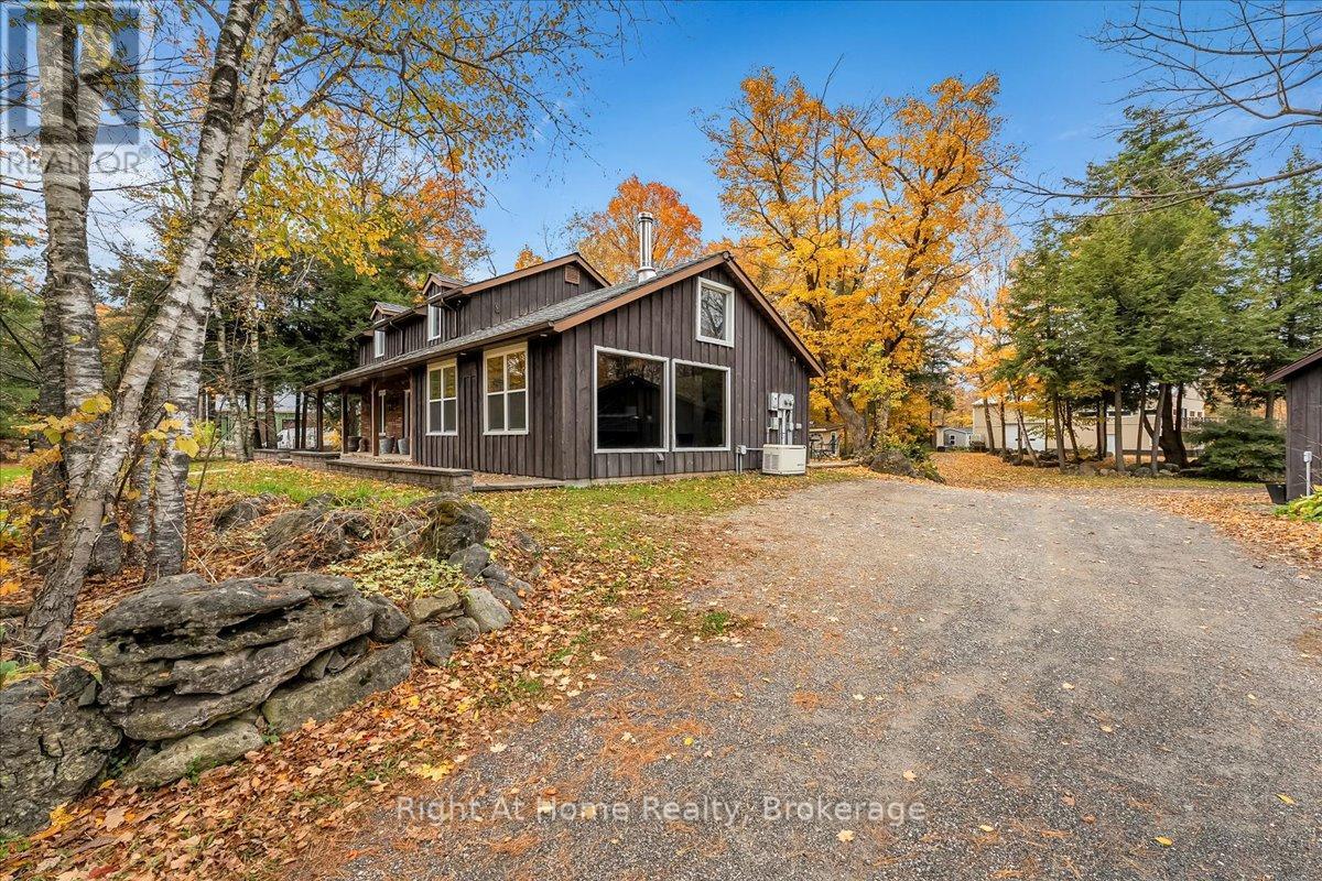 9658 Second Line, Milton, Ontario L0P 1B0 - Photo 5 - W12596604