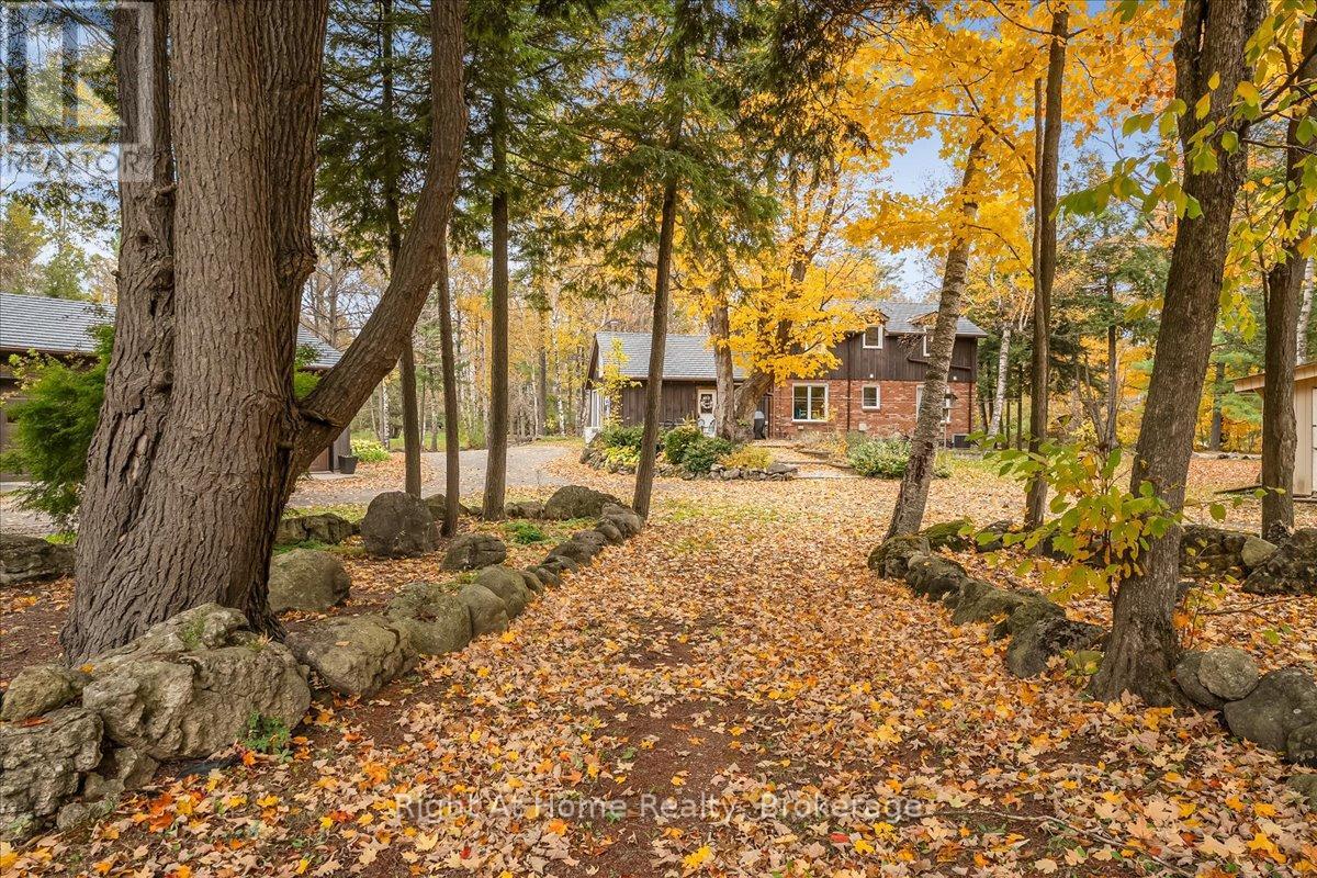 9658 Second Line, Milton, Ontario L0P 1B0 - Photo 6 - W12596604