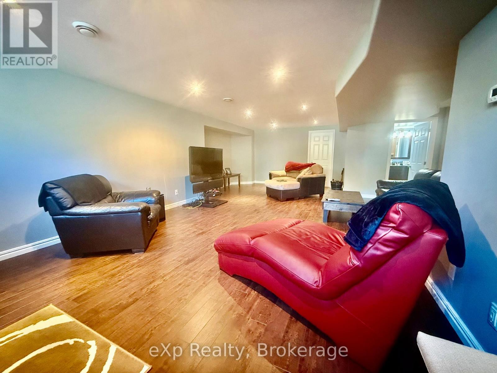 323237 Durham Road E, West Grey, Ontario  N0G 1R0 - Photo 25 - X12596596