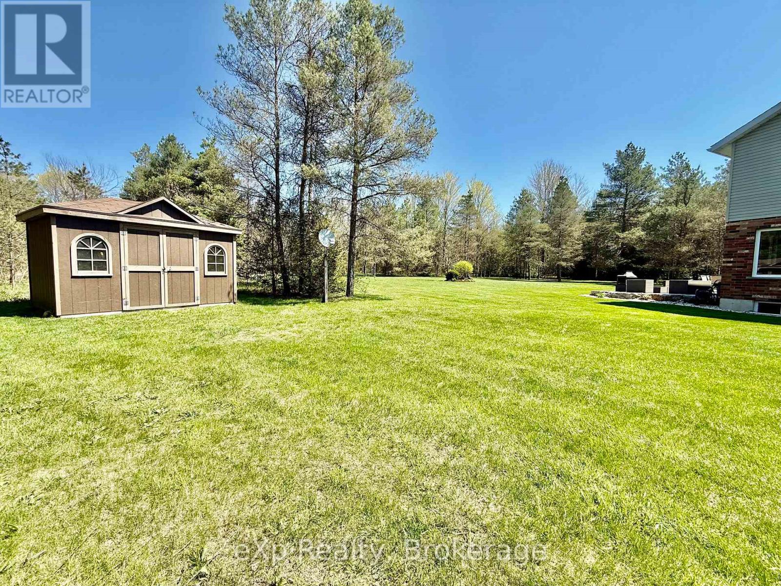 323237 Durham Road E, West Grey, Ontario  N0G 1R0 - Photo 28 - X12596596