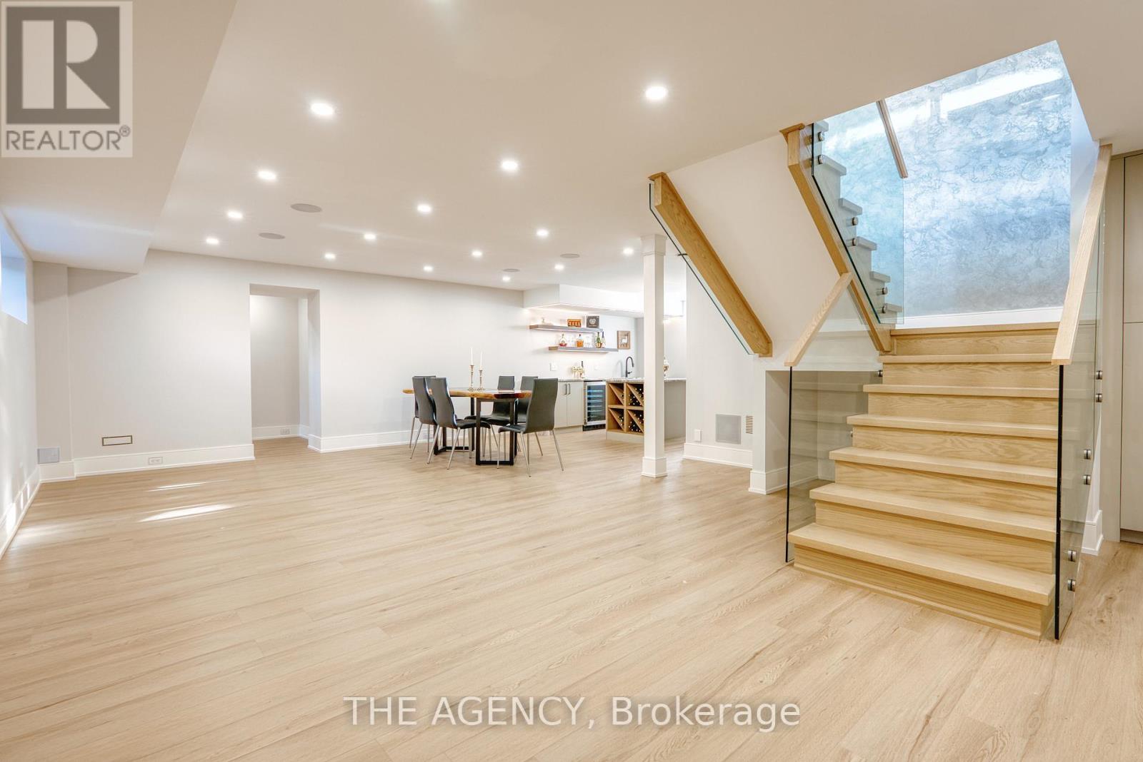 519 Third Line, Oakville, Ontario  L6L 4A8 - Photo 41 - W12584898