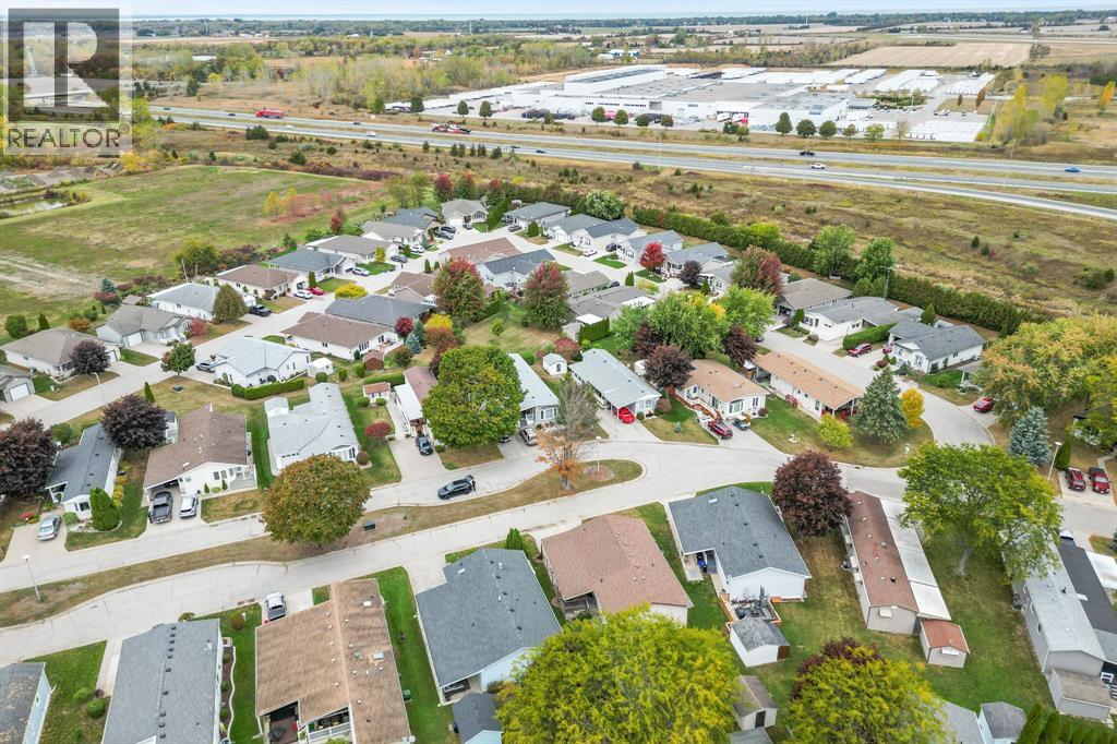 1940 London Line Unit# 164, Sarnia, Ontario  N7W 1B5 - Photo 33 - 25030975