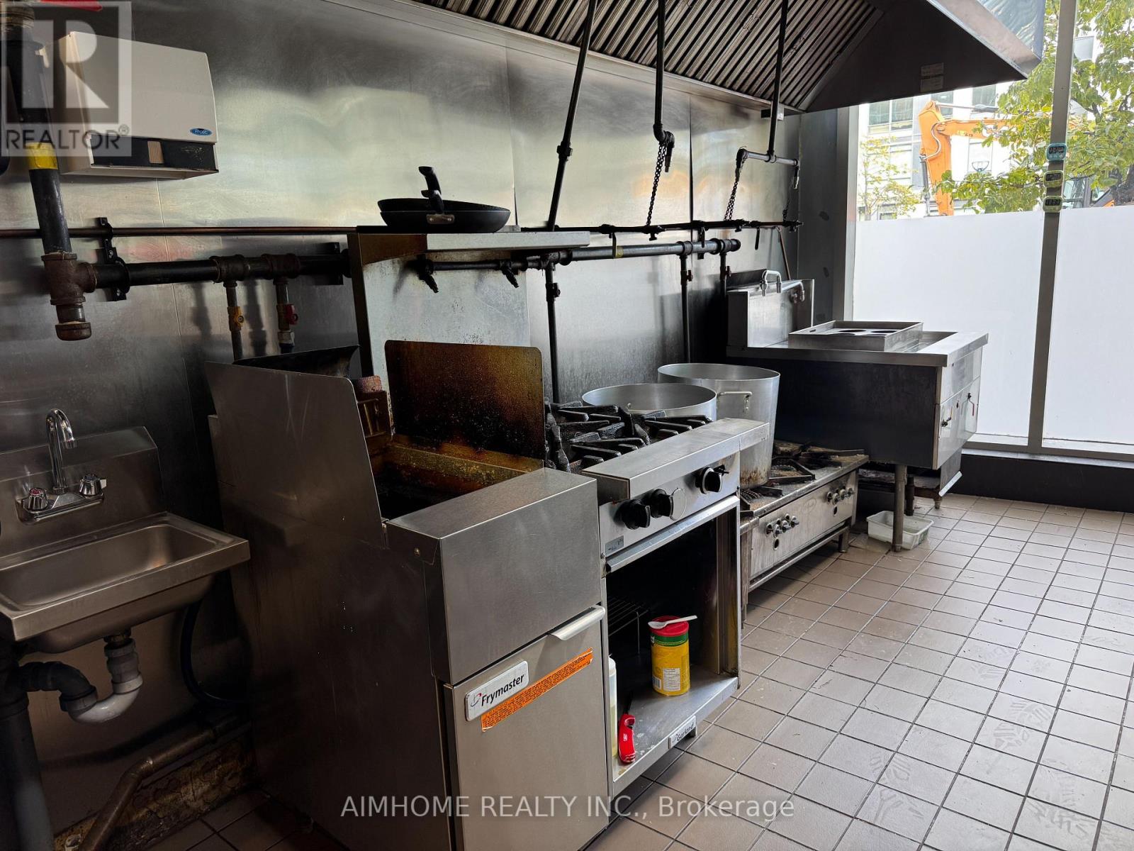 115 Fort York Boulevard, Toronto, Ontario  M5V 0J9 - Photo 4 - C12596540