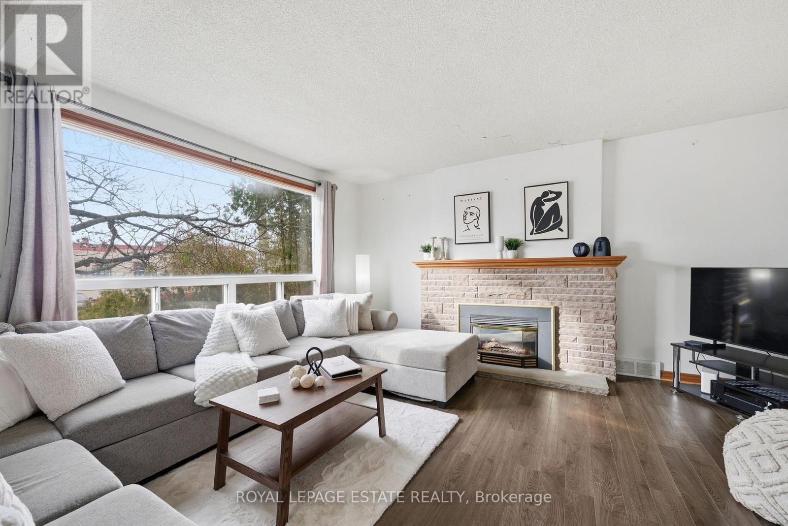 349 Oshawa Boulevard S, Oshawa, Ontario  L1H 5S3 - Photo 3 - E12596532