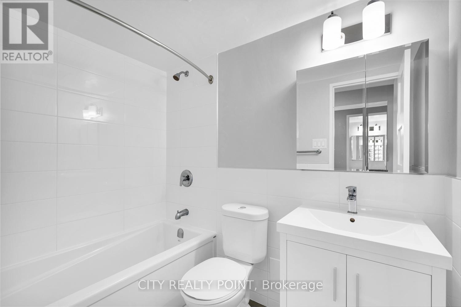 805 - 33 Isabella Street, Toronto, Ontario  M4Y 2P7 - Photo 7 - C12596602