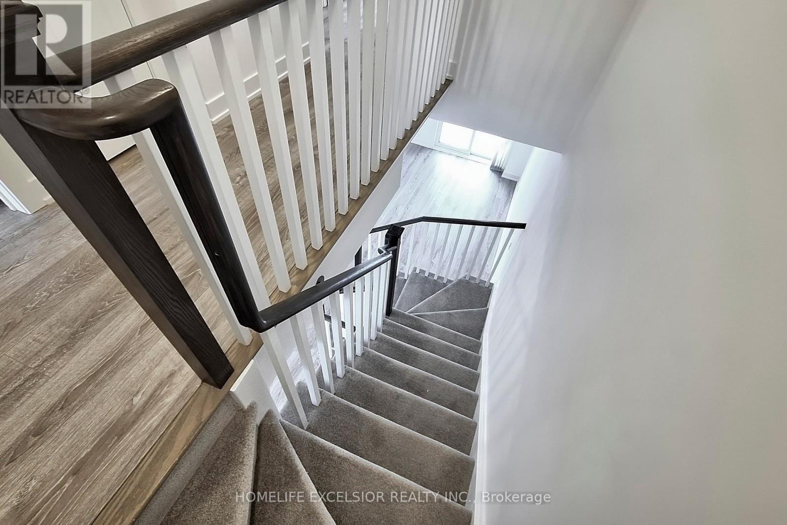 5456 Main Street, Whitchurch-Stouffville, Ontario  L4A 4W8 - Photo 18 - N12596528