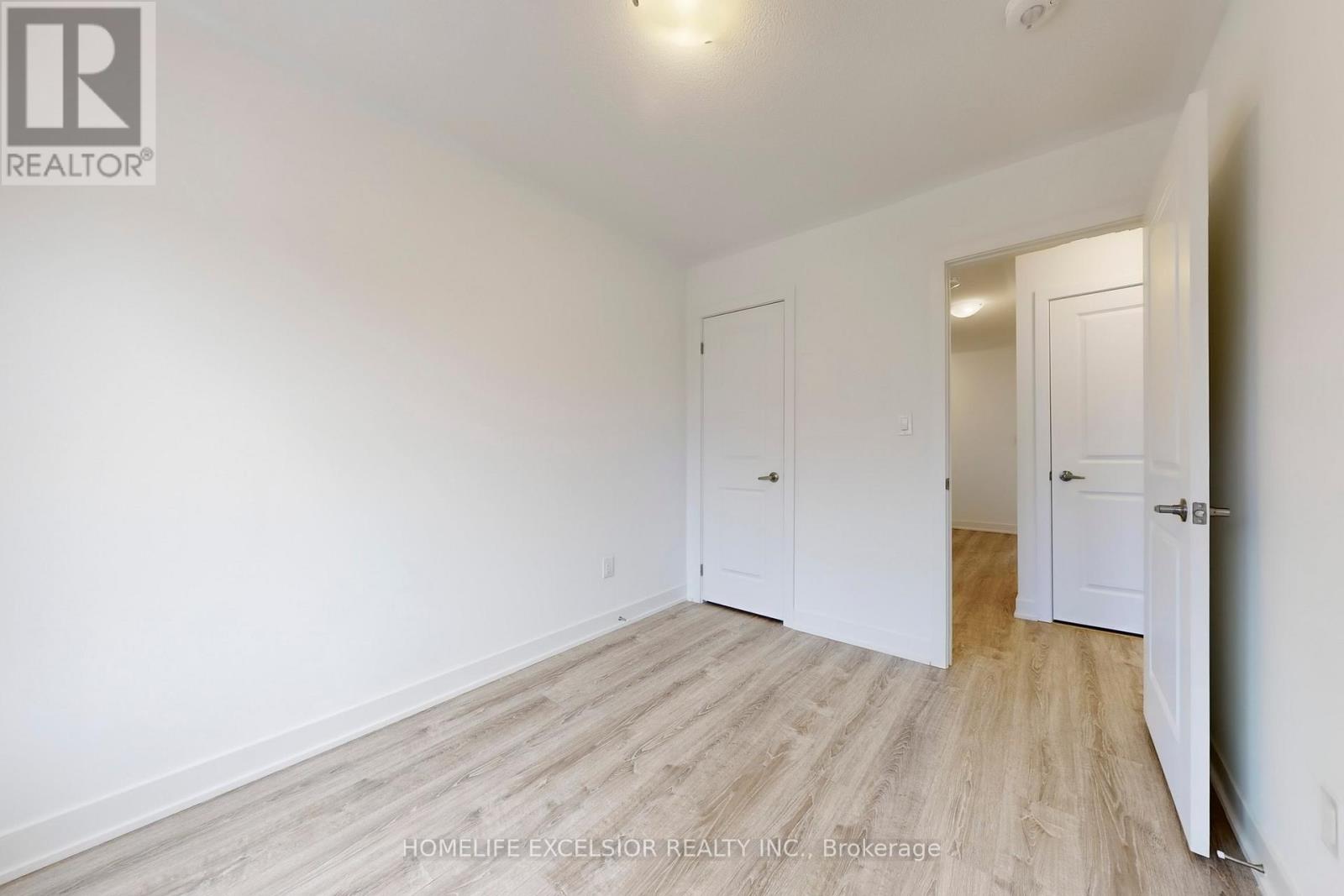 5456 Main Street, Whitchurch-Stouffville, Ontario  L4A 4W8 - Photo 28 - N12596528