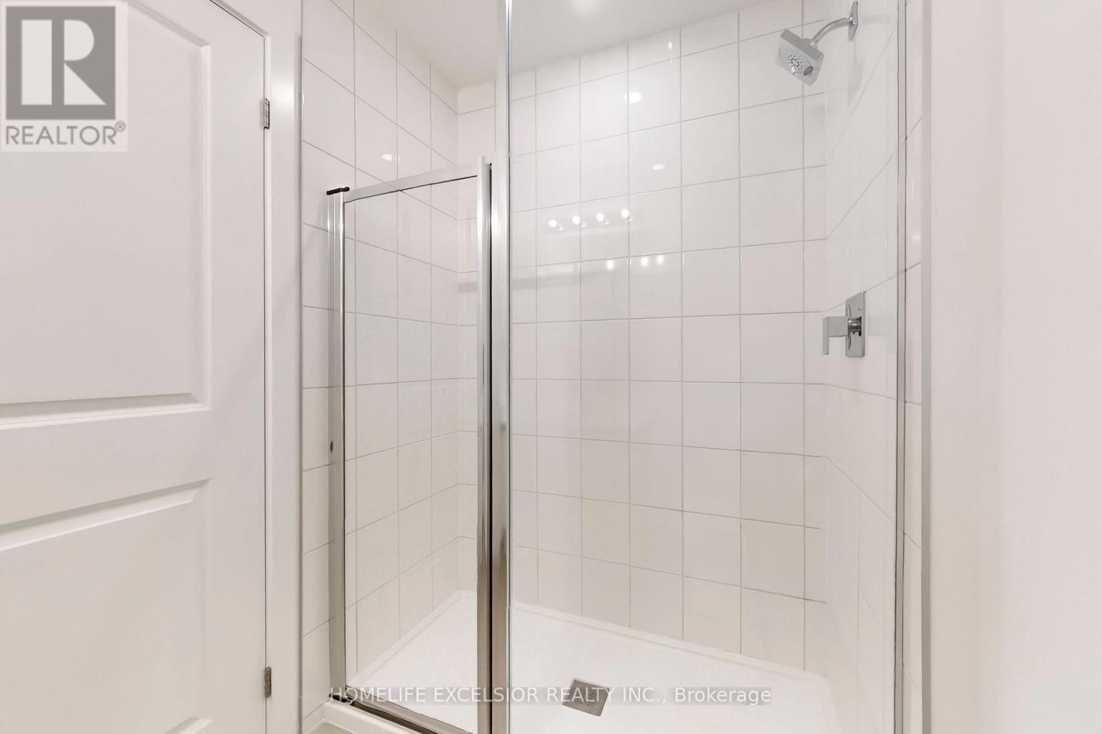 5456 Main Street, Whitchurch-Stouffville, Ontario  L4A 4W8 - Photo 40 - N12596528