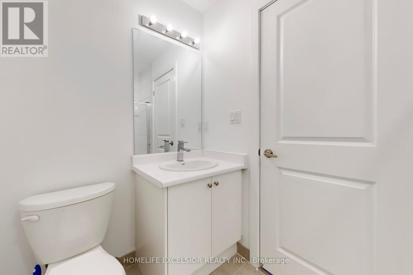 5456 Main Street, Whitchurch-Stouffville, Ontario  L4A 4W8 - Photo 41 - N12596528