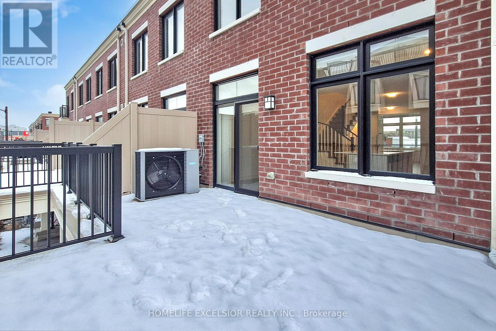 5456 Main Street, Whitchurch-Stouffville, Ontario  L4A 4W8 - Photo 42 - N12596528