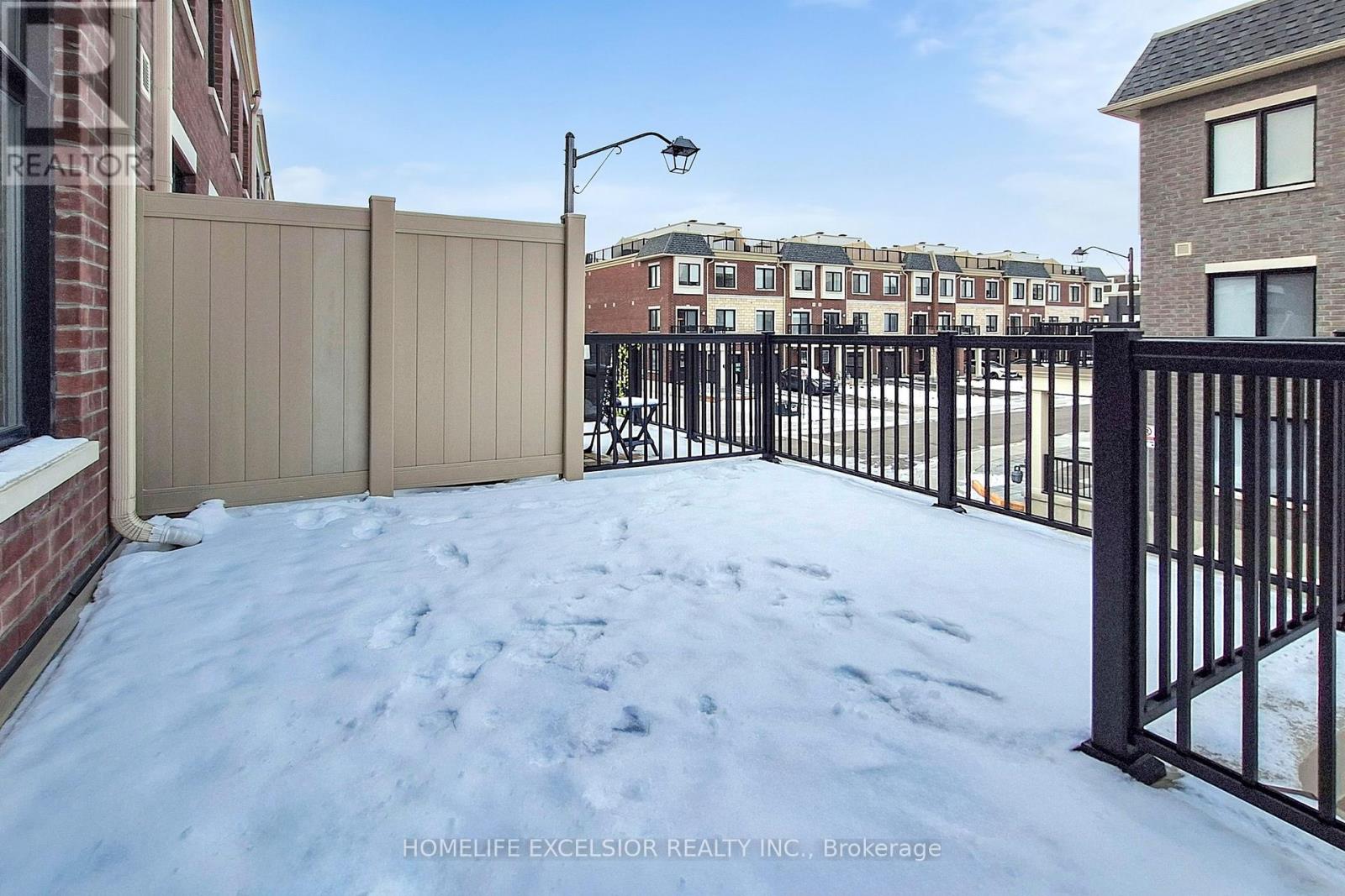 5456 Main Street, Whitchurch-Stouffville, Ontario  L4A 4W8 - Photo 45 - N12596528