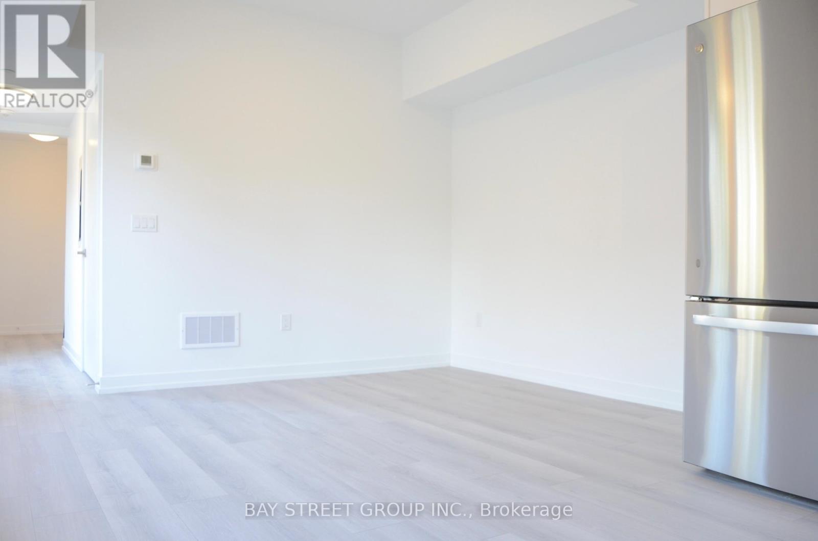 #34 - 33 Calamint Lane, Toronto, Ontario  M1W 2H1 - Photo 4 - E12596600