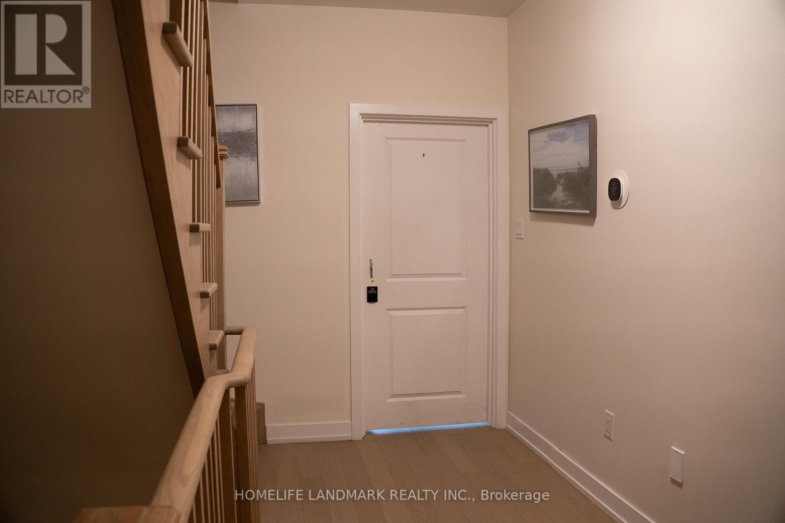 110 William Duncan Road, Toronto, Ontario  M3K 0C7 - Photo 10 - W12596526