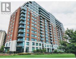 901 - 1403 ROYAL YORK ROAD, Toronto, Ontario