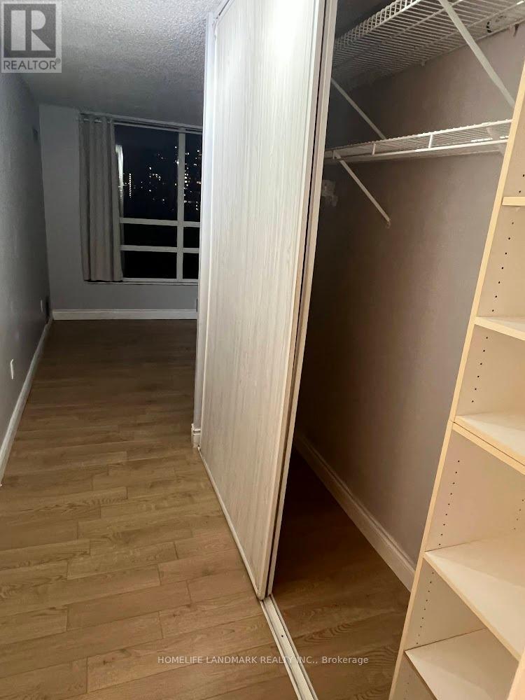 515 - 250 Webb Drive, Mississauga, Ontario  L5B 3Z4 - Photo 21 - W12596572