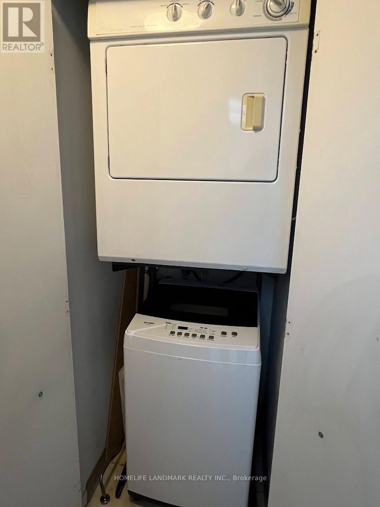 515 - 250 Webb Drive, Mississauga, Ontario  L5B 3Z4 - Photo 24 - W12596572