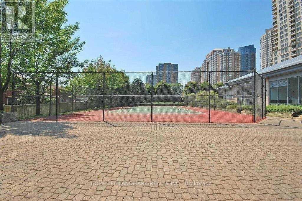 515 - 250 Webb Drive, Mississauga, Ontario  L5B 3Z4 - Photo 25 - W12596572