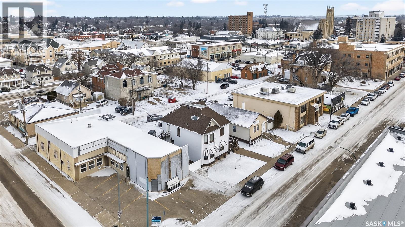 70 Stadacona Street W, Moose Jaw, Saskatchewan  S6H 1Z1 - Photo 5 - SK025133