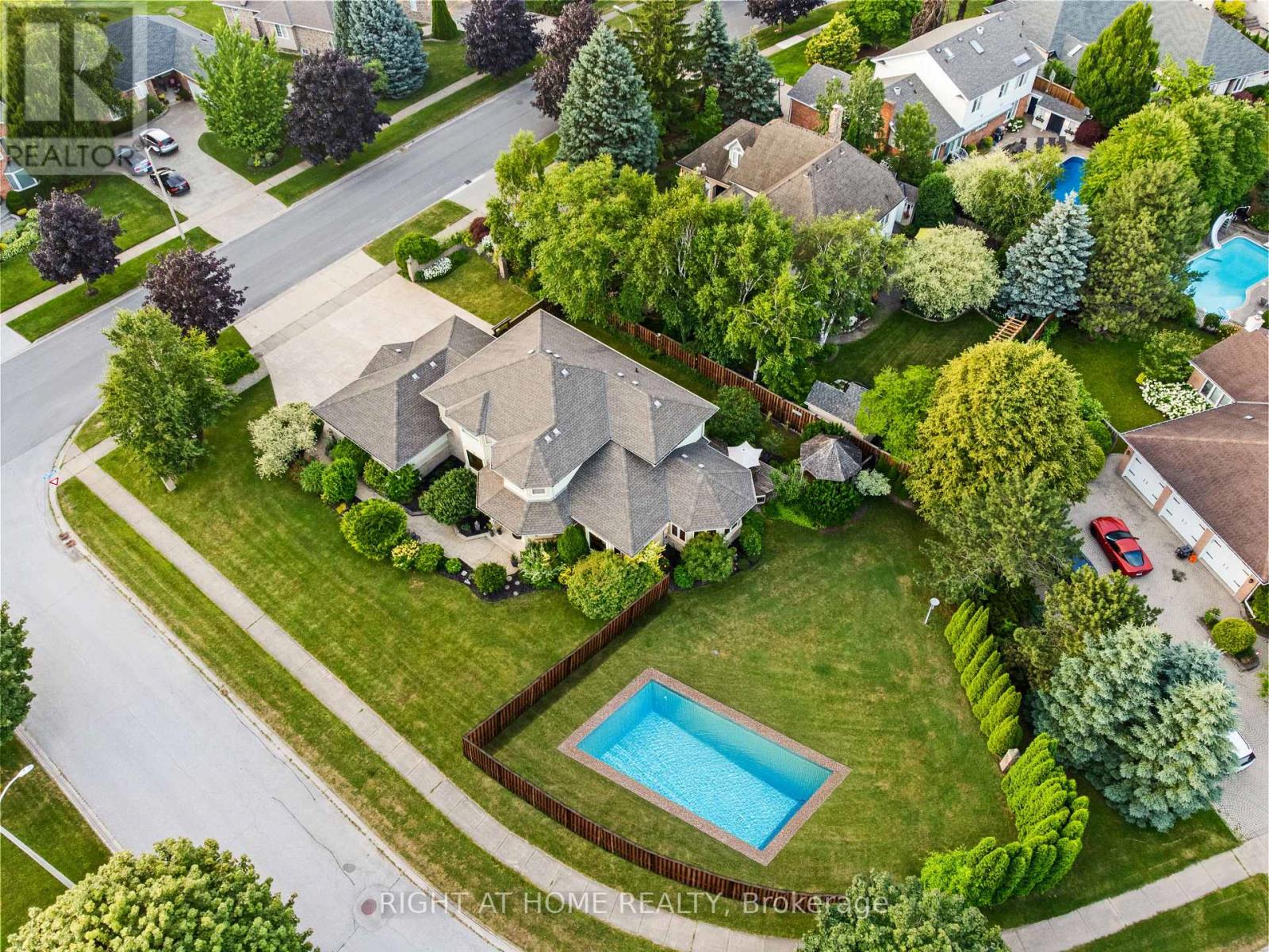 7775 St Augustine Crescent, Niagara Falls, Ontario  L2H 2X3 - Photo 46 - X12268823