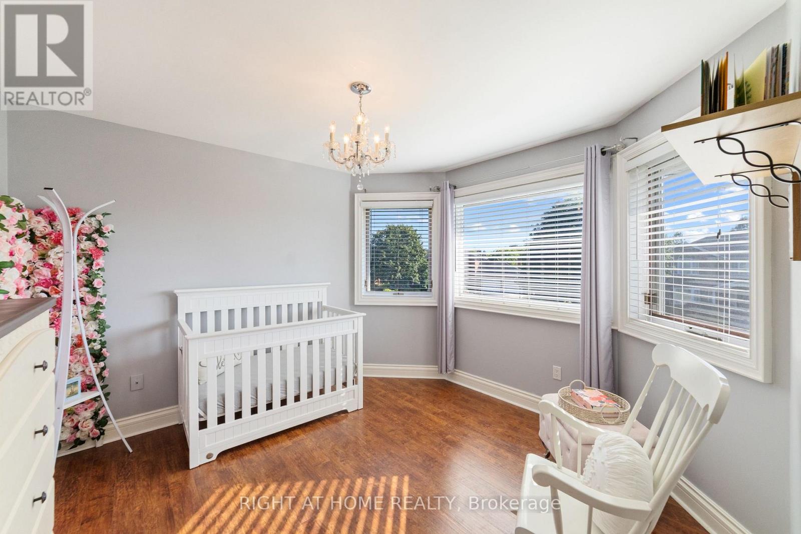 7775 St Augustine Crescent, Niagara Falls, Ontario  L2H 2X3 - Photo 23 - X12268823