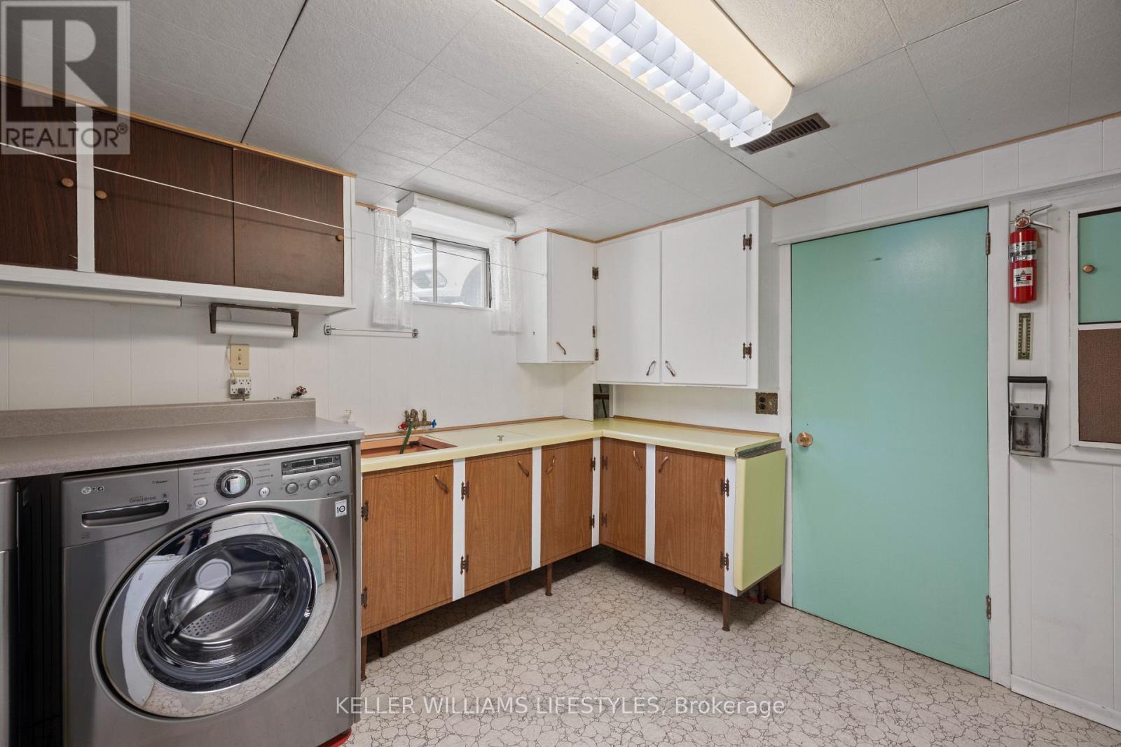 153 Mark Street, London East, Ontario  N5V 2G8 - Photo 34 - X12596630