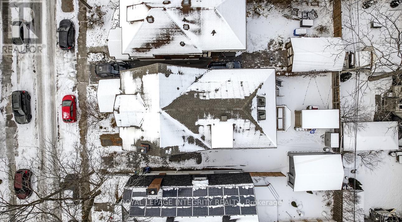 73 Renfrew Avenue, Ottawa, Ontario  K1S 1Z4 - Photo 3 - X12596622