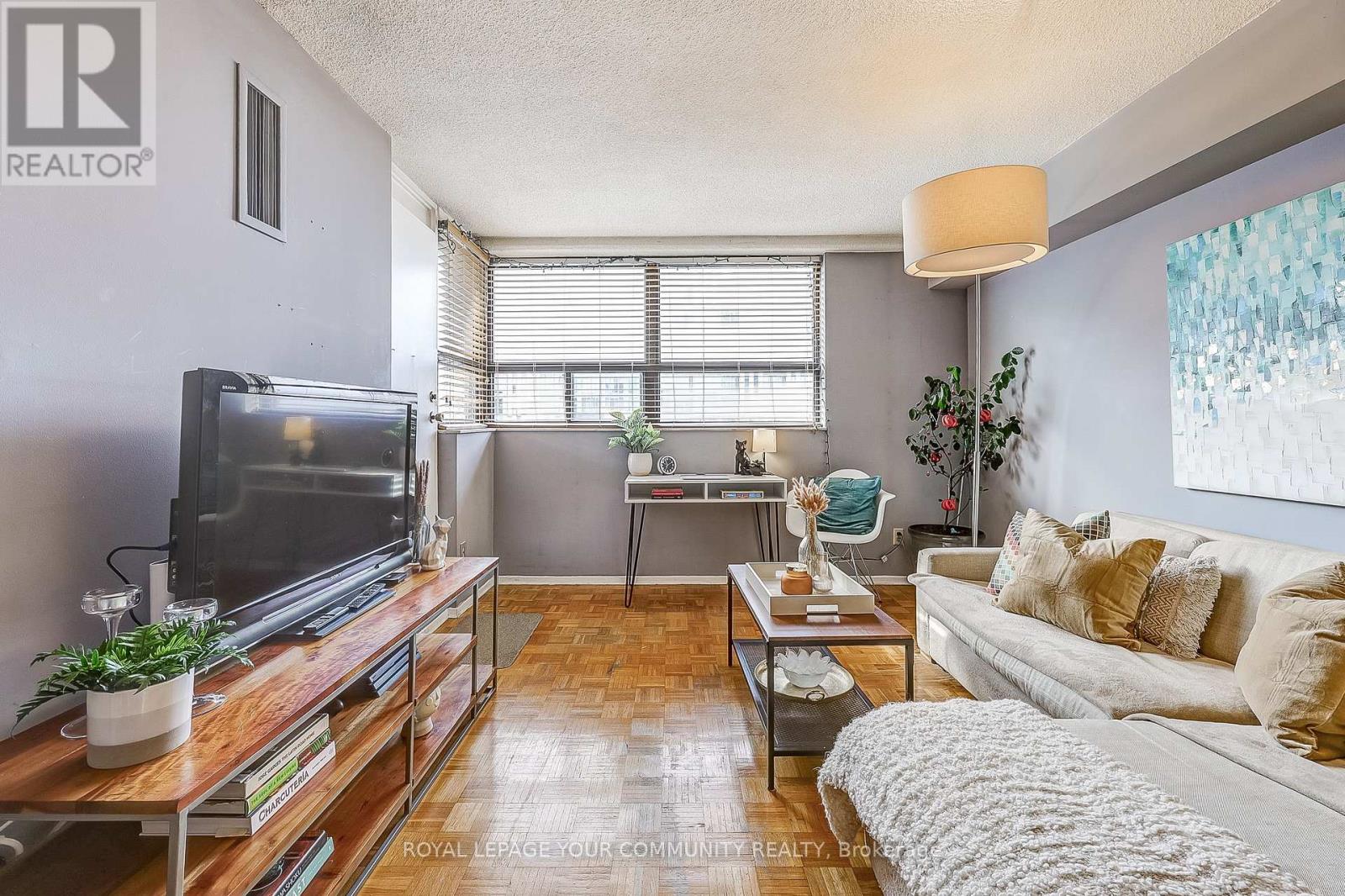 726 - 60 St. Patrick Street, Toronto, Ontario  M5T 2X5 - Photo 12 - C12596618