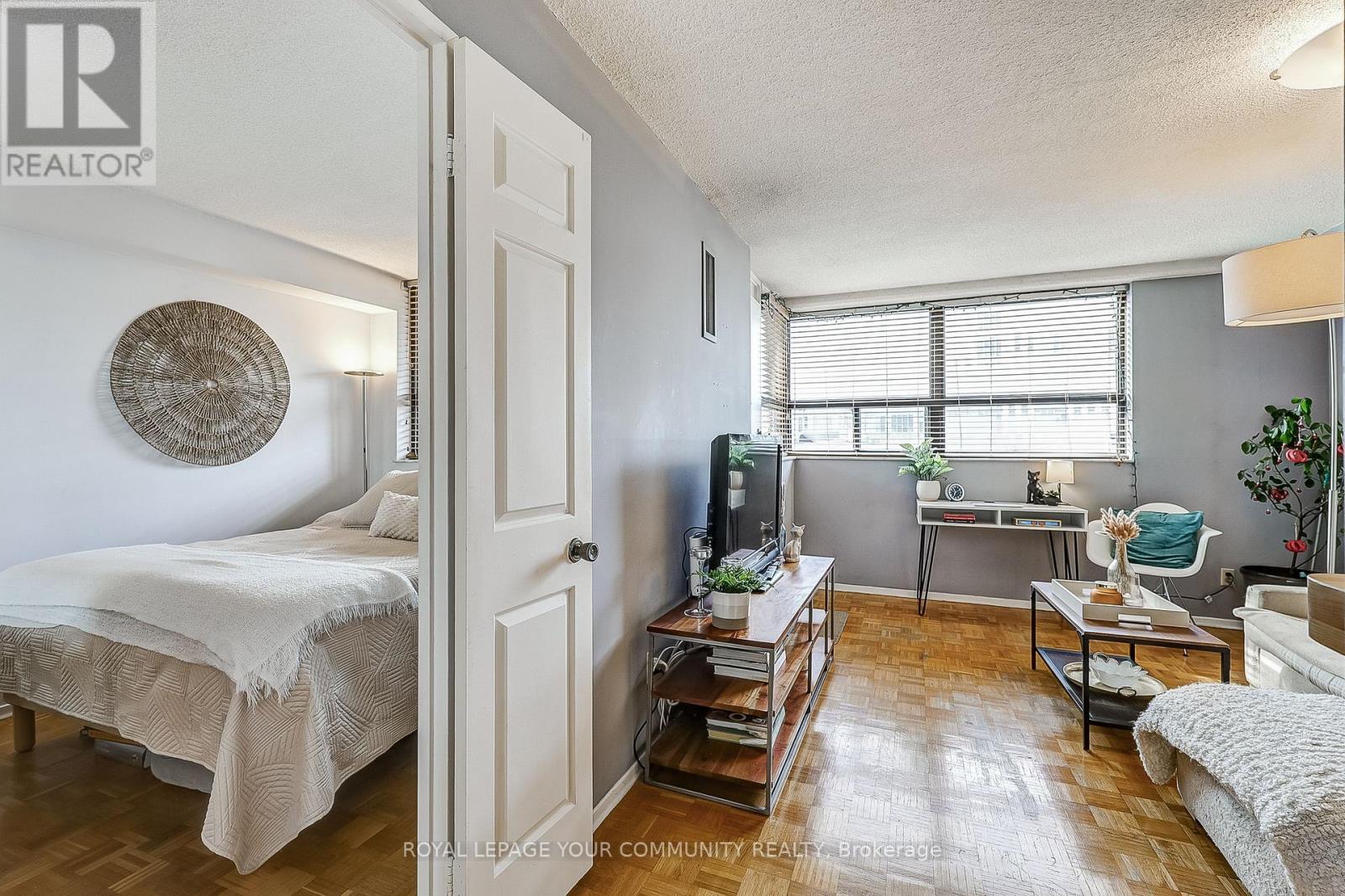 726 - 60 St. Patrick Street, Toronto, Ontario  M5T 2X5 - Photo 14 - C12596618