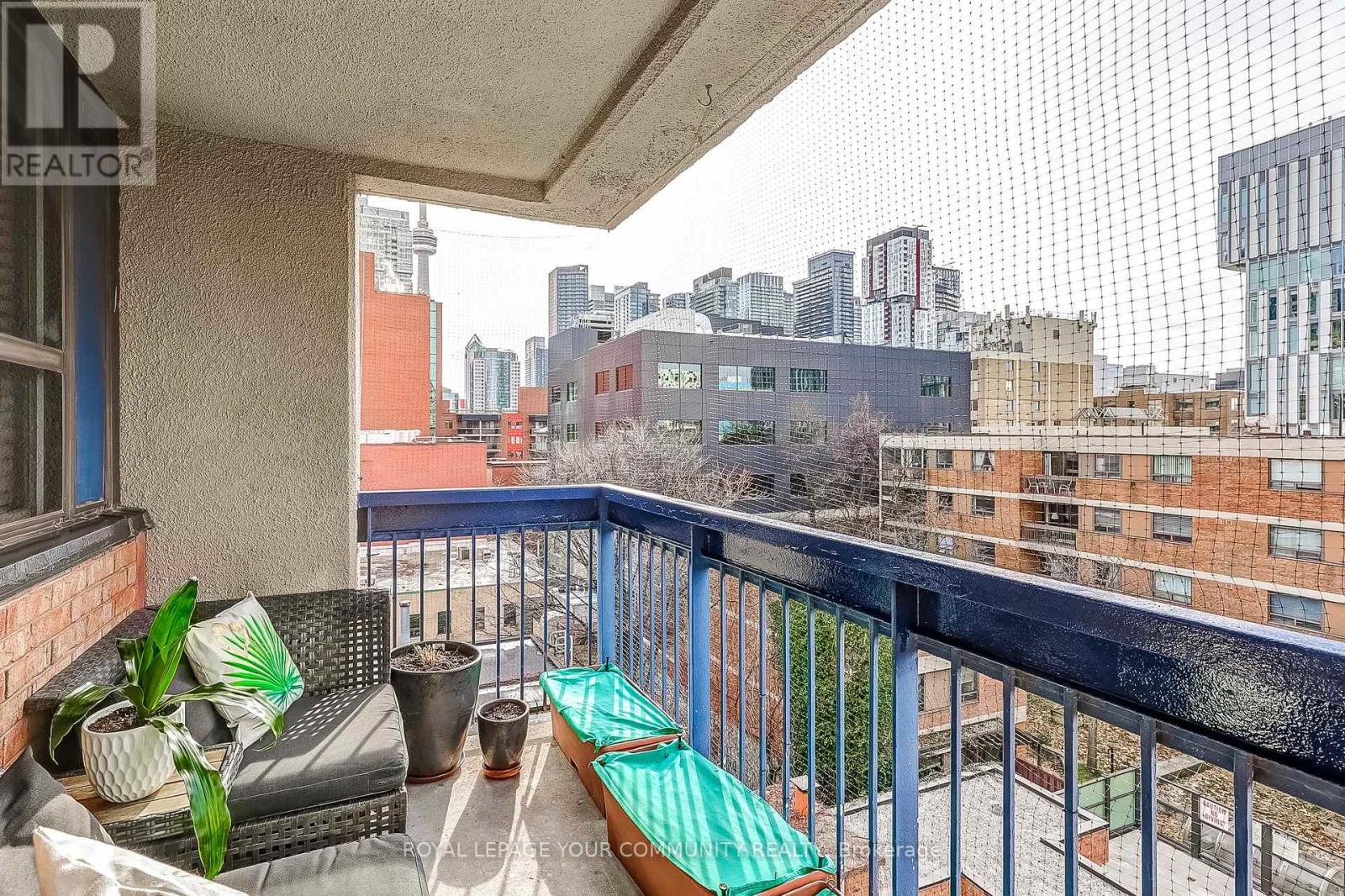 726 - 60 St. Patrick Street, Toronto, Ontario  M5T 2X5 - Photo 19 - C12596618