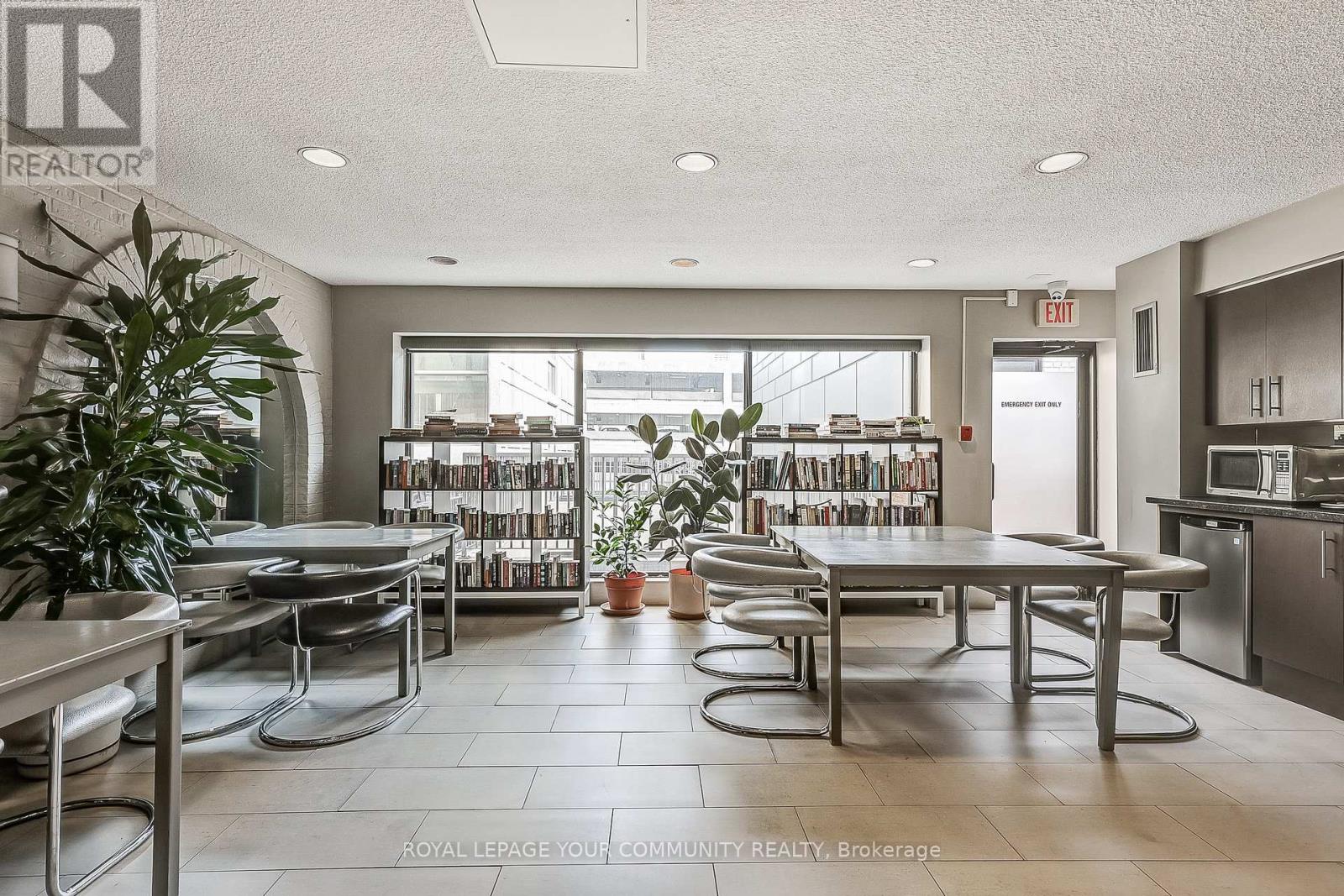 726 - 60 St. Patrick Street, Toronto, Ontario  M5T 2X5 - Photo 25 - C12596618