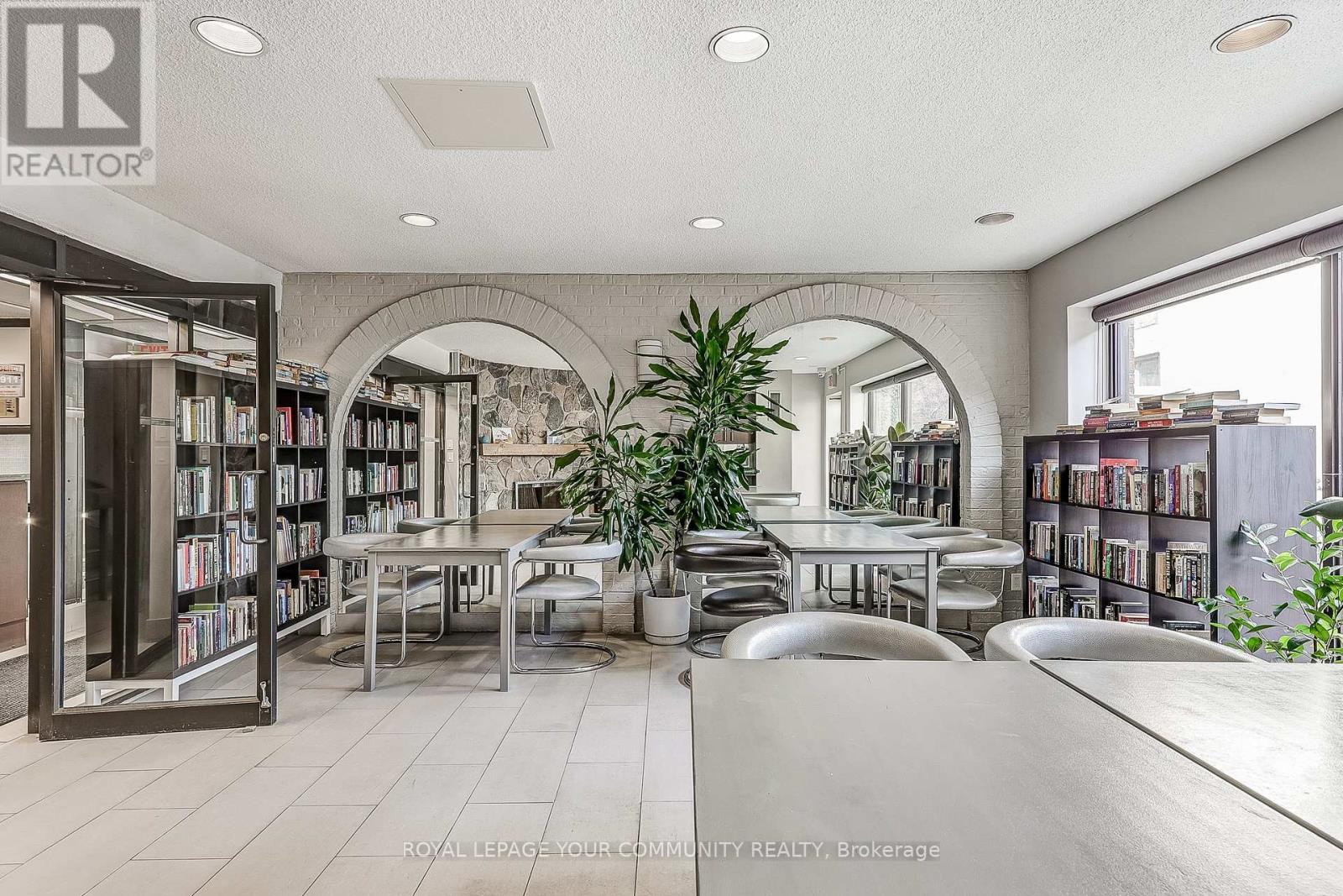 726 - 60 St. Patrick Street, Toronto, Ontario  M5T 2X5 - Photo 26 - C12596618