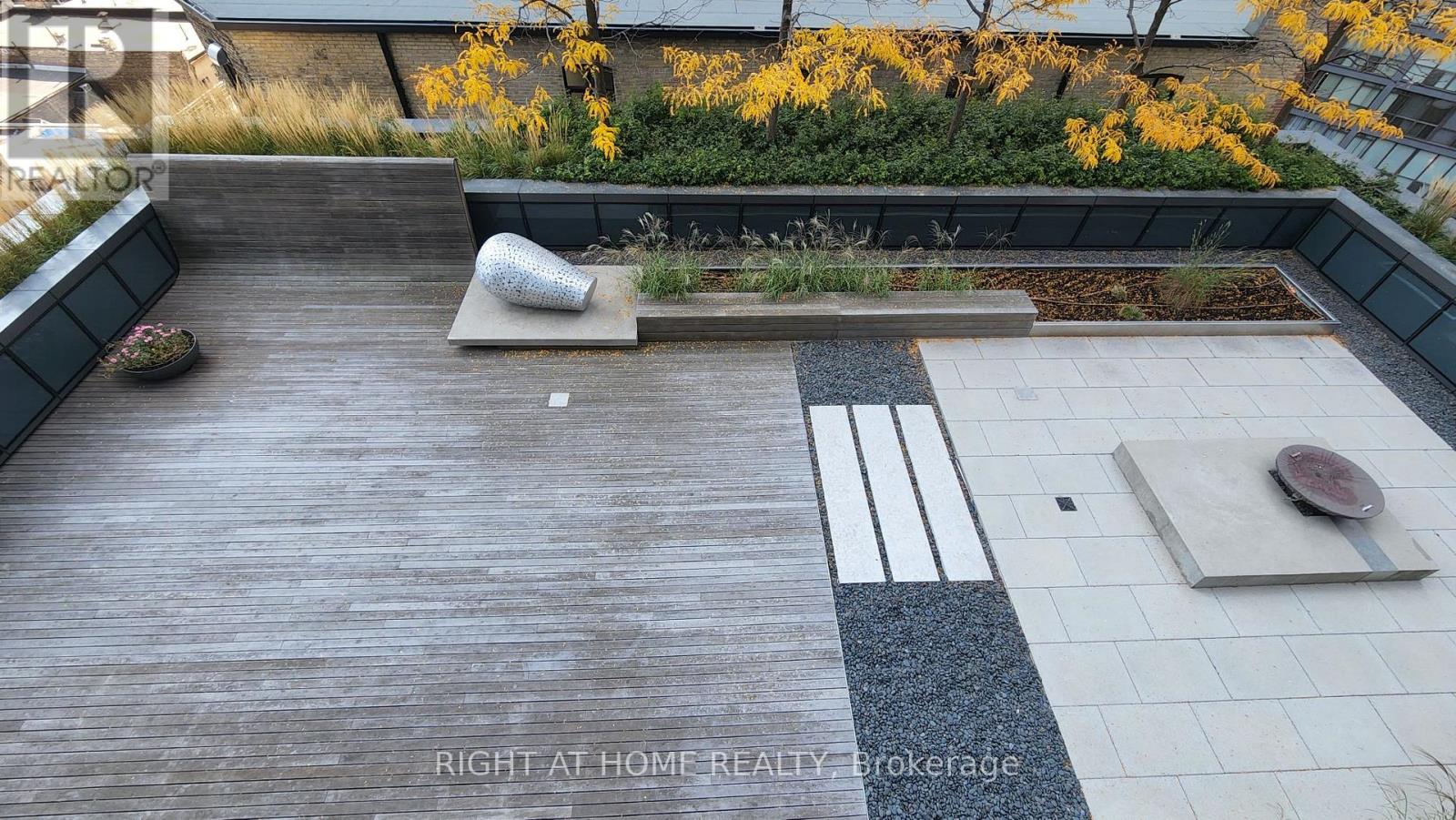 604 - 5 St Joseph Street, Toronto, Ontario  M4Y 0B6 - Photo 15 - C12596626