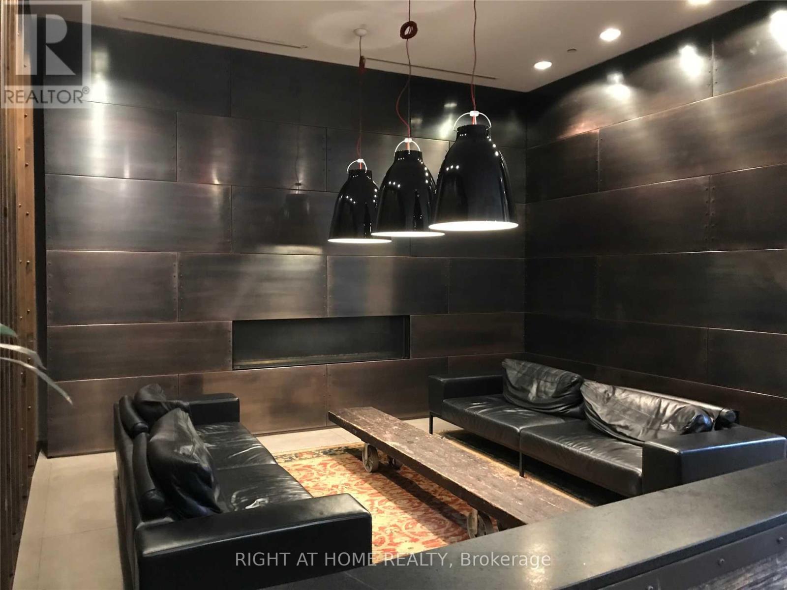 604 - 5 St Joseph Street, Toronto, Ontario  M4Y 0B6 - Photo 18 - C12596626