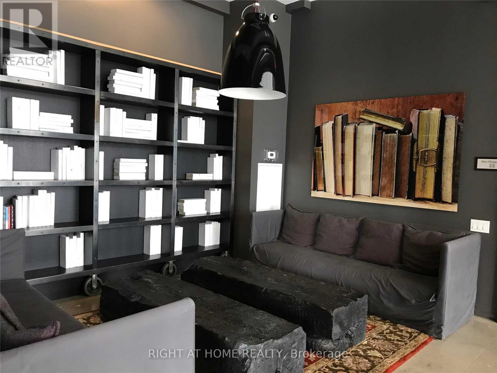 604 - 5 St Joseph Street, Toronto, Ontario  M4Y 0B6 - Photo 21 - C12596626