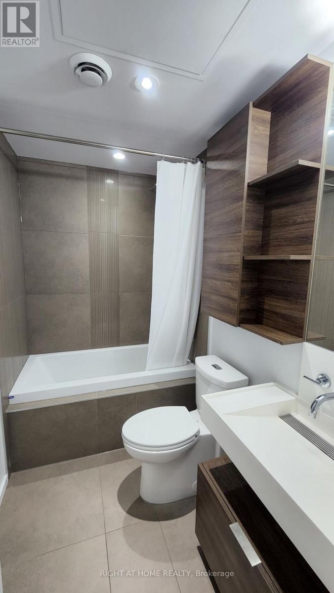 604 - 5 St Joseph Street, Toronto, Ontario  M4Y 0B6 - Photo 5 - C12596626