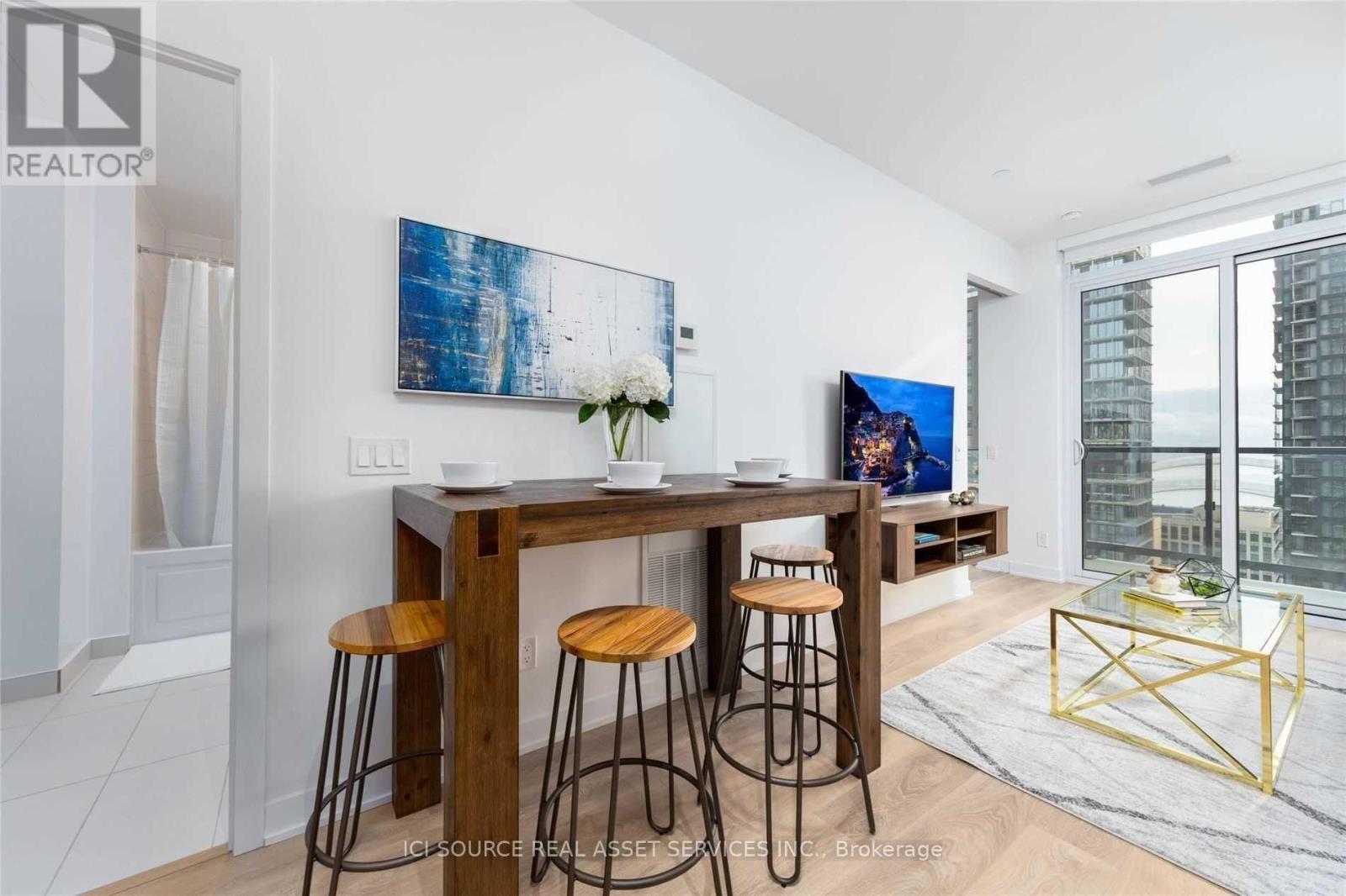 2901 - 87 PETER STREET, Toronto, Ontario