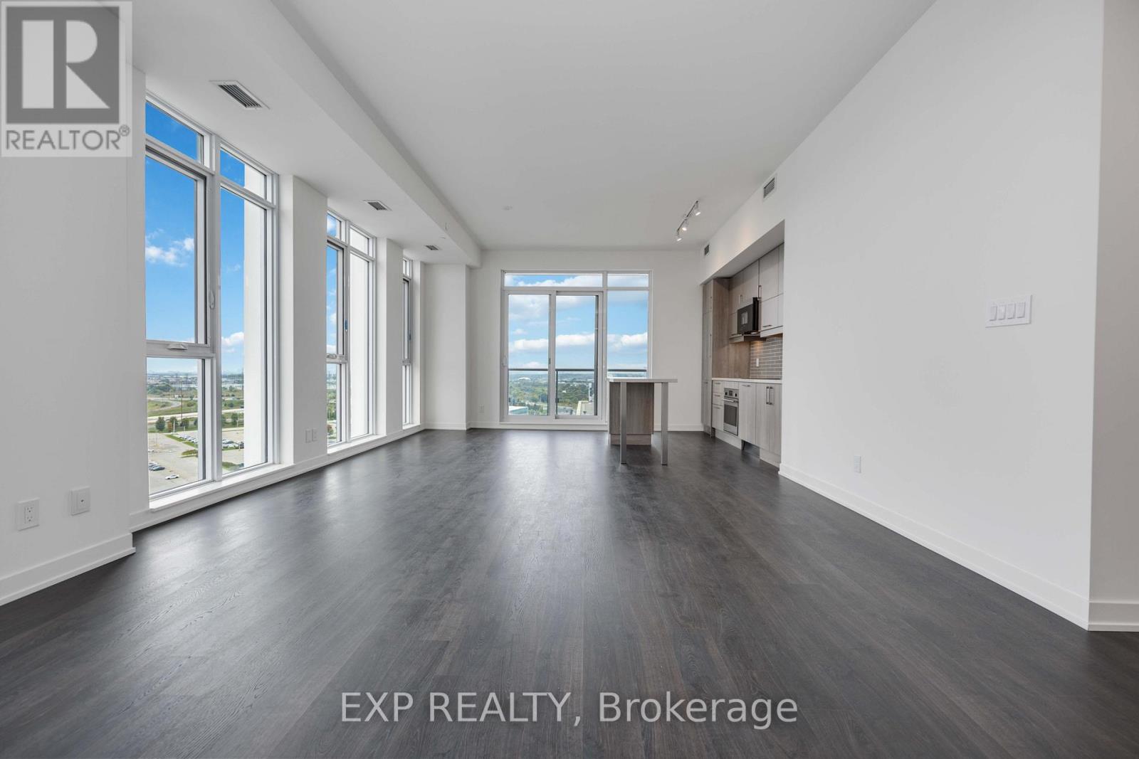 1806 - 8119 Birchmount Road, Markham, Ontario  L6G 0H5 - Photo 3 - N12596636