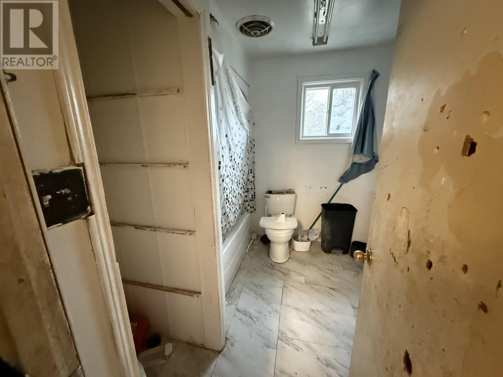 150 Pine St, Thunder Bay, Ontario  P7A 5X5 - Photo 15 - TB253575