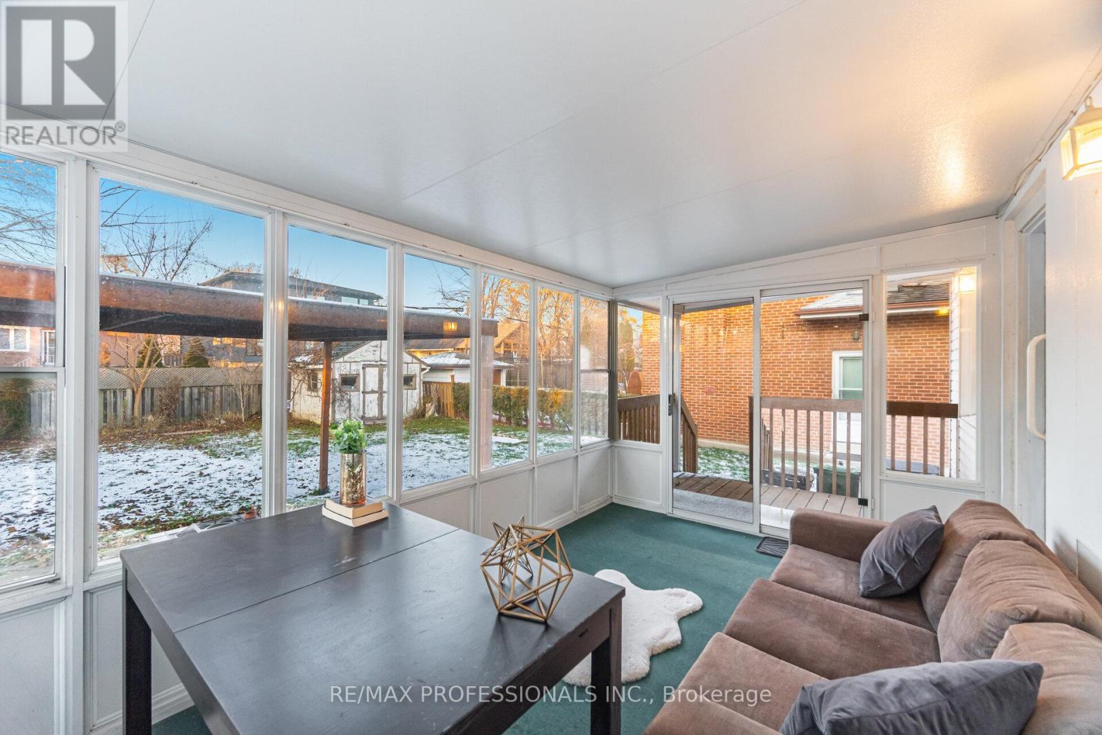 10 Avalon Road, Toronto, Ontario  M8W 2E3 - Photo 24 - W12595472