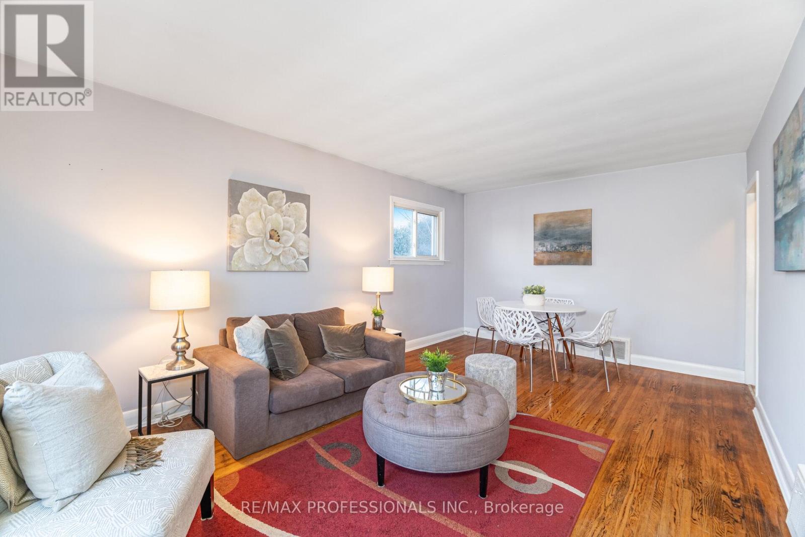 10 Avalon Road, Toronto, Ontario  M8W 2E3 - Photo 5 - W12595472