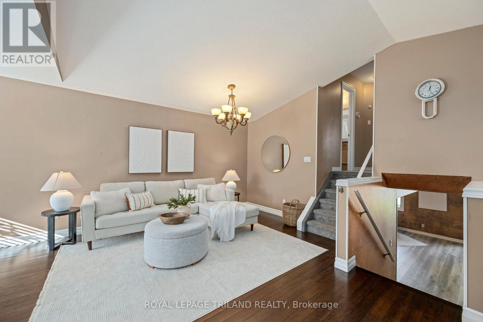 57 AXFORD PARKWAY, St. Thomas, Ontario