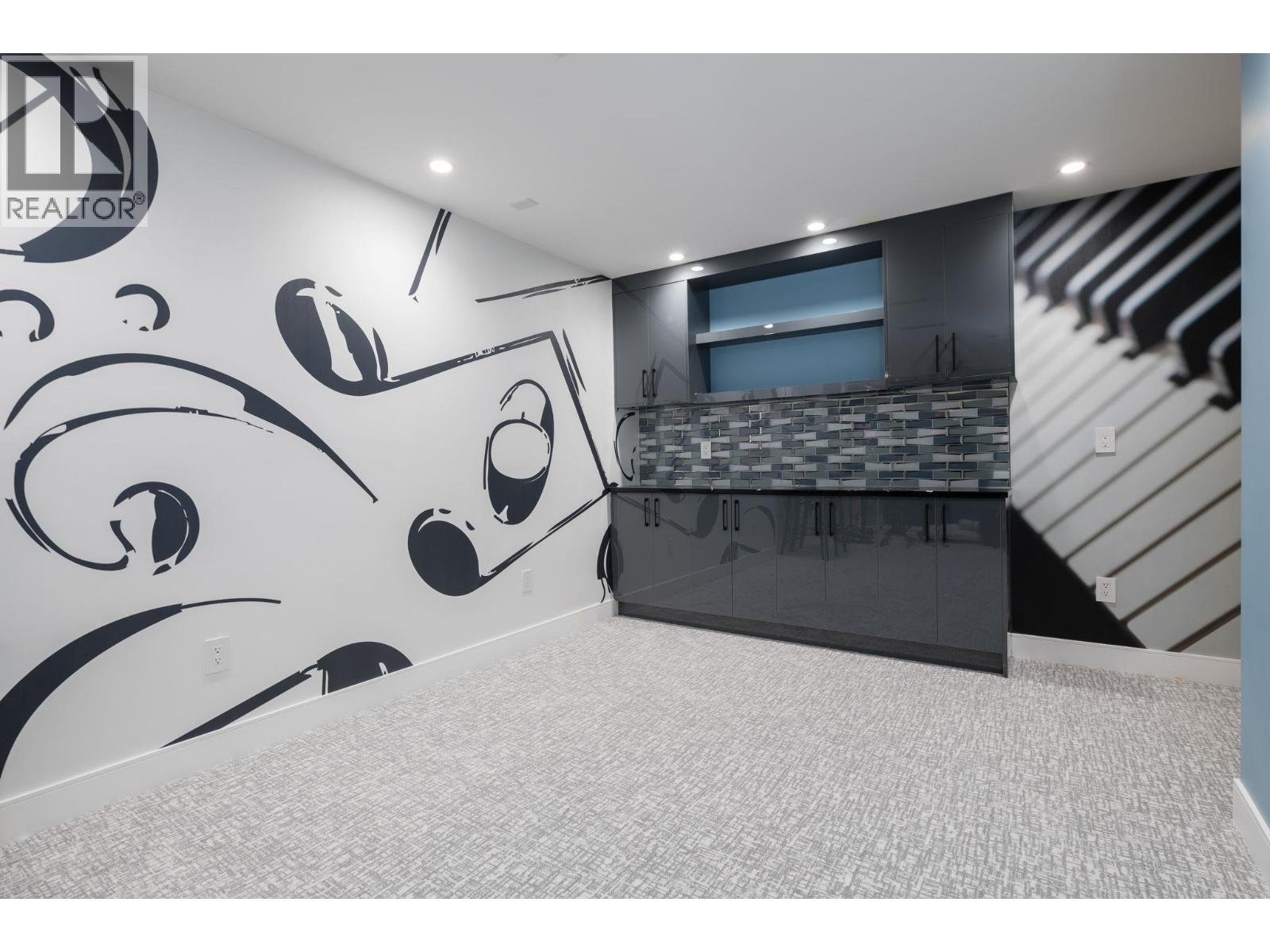 5385 Shelby Court, Burnaby, British Columbia  V5G 1V3 - Photo 34 - R3062404