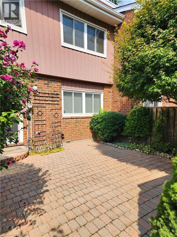 121 University Avenue E Unit# 52, Waterloo, Ontario N2J 4J1 - Photo 5 - 40791404