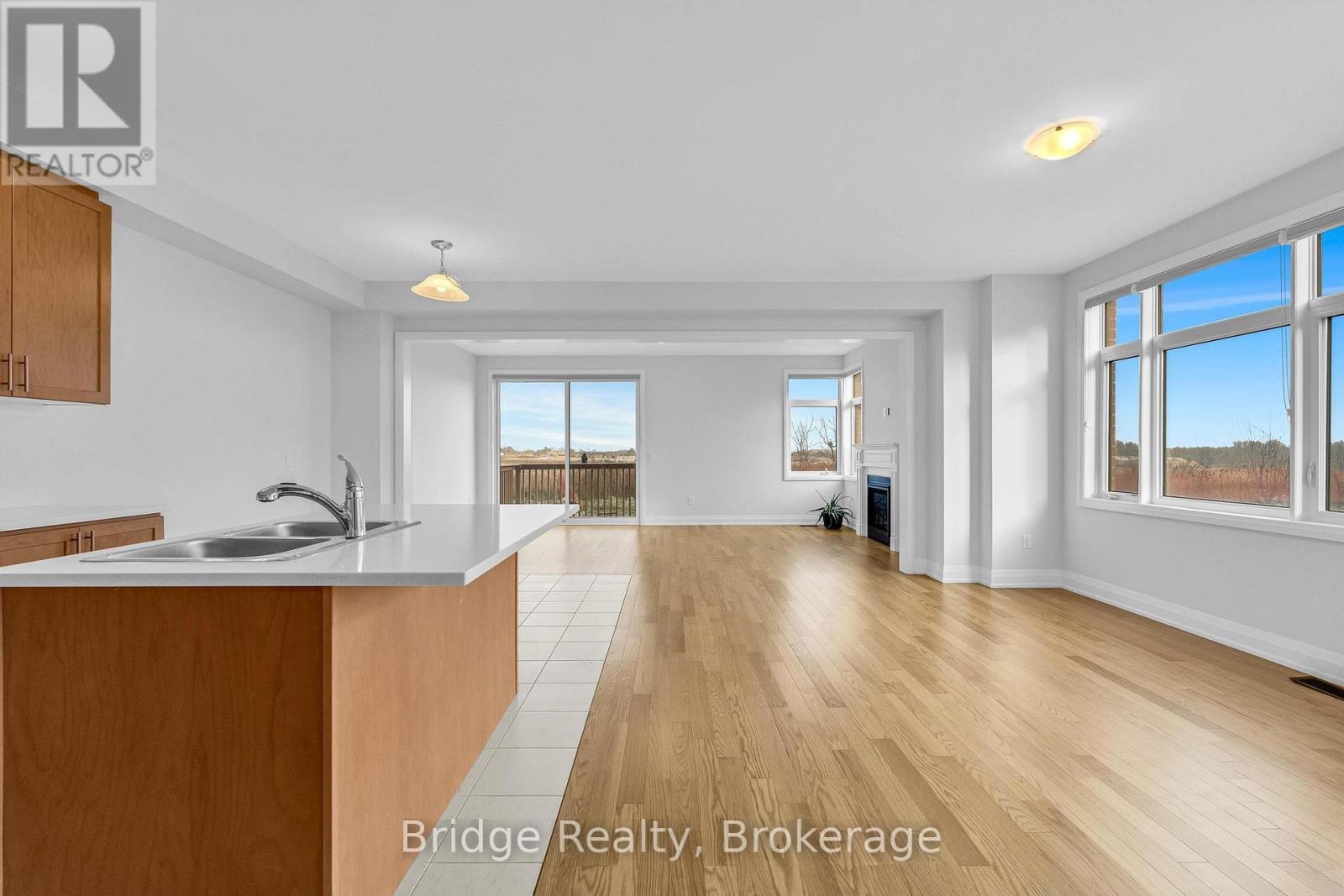 154 Cole Terrace, Woodstock, Ontario  N4T 0P5 - Photo 10 - X12596680