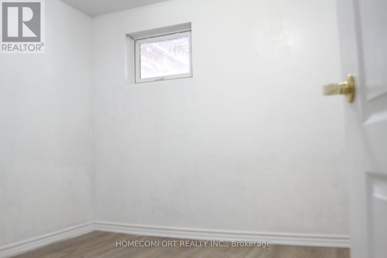 94 - 435 Hensall Circle, Mississauga (Cooksville), Ontario  L5A 4P1 - Photo 35 - W12570082