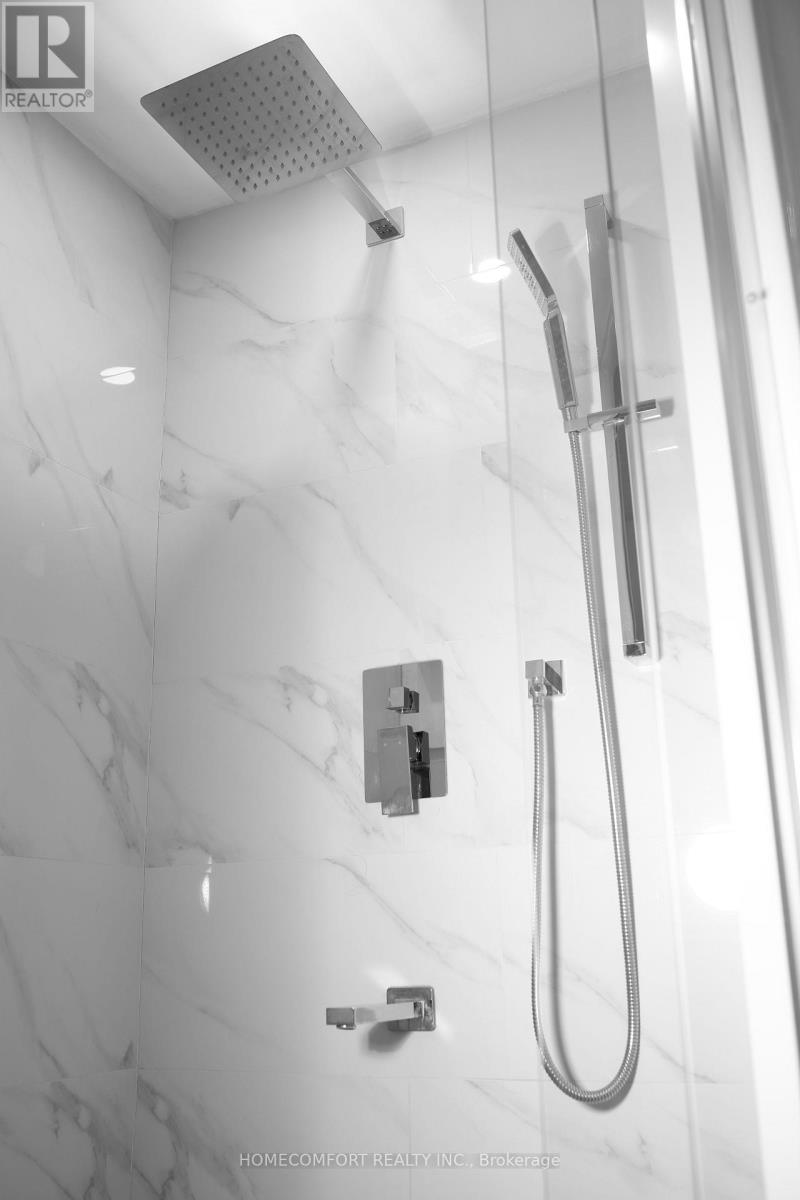 94 - 435 Hensall Circle, Mississauga (Cooksville), Ontario  L5A 4P1 - Photo 32 - W12570082