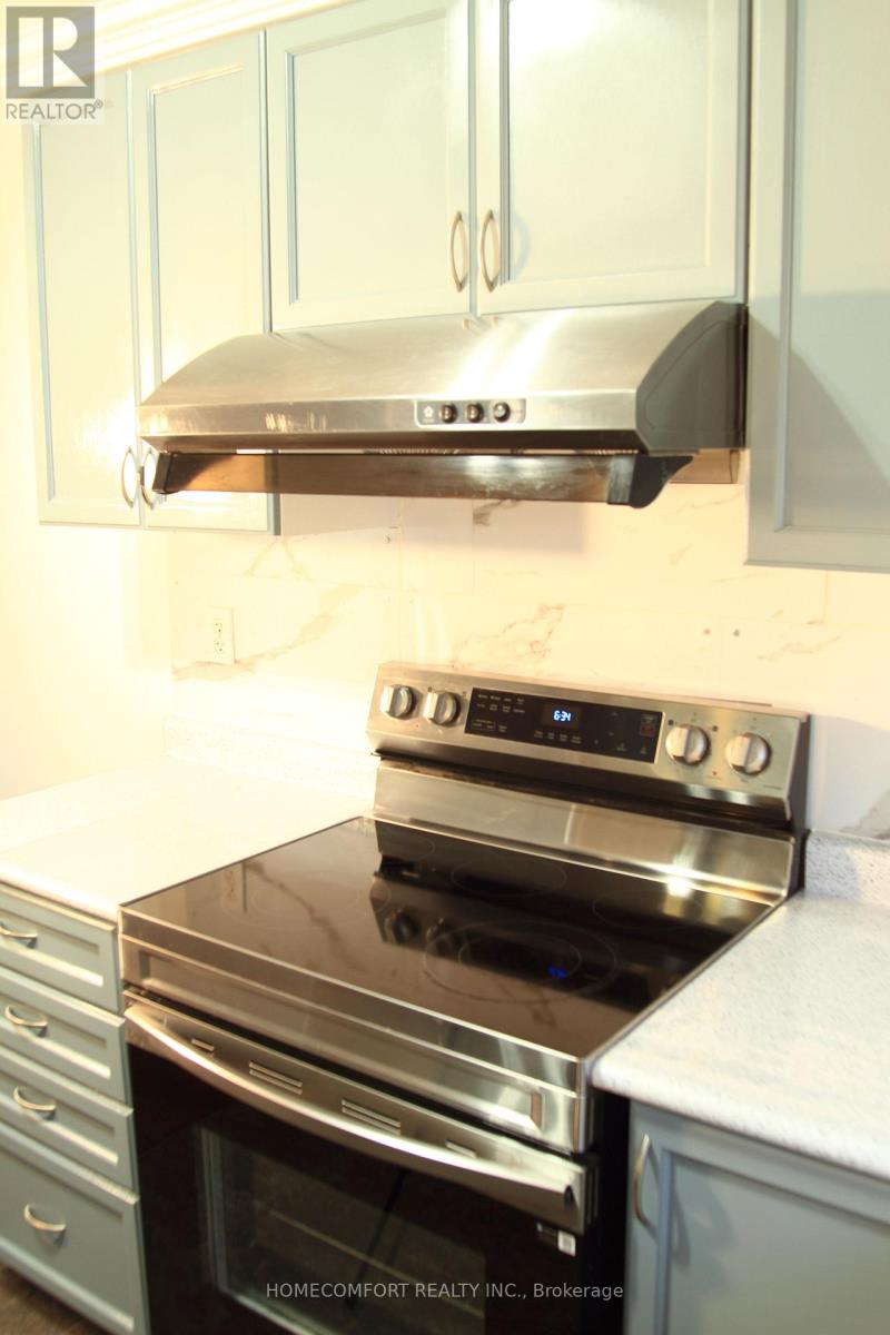 94 - 435 Hensall Circle, Mississauga (Cooksville), Ontario  L5A 4P1 - Photo 12 - W12570082