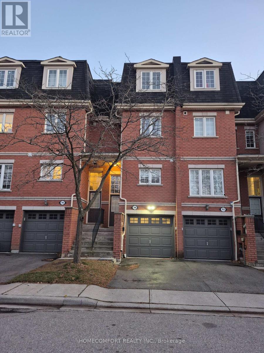 94 - 435 Hensall Circle, Mississauga (Cooksville), Ontario  L5A 4P1 - Photo 3 - W12570082