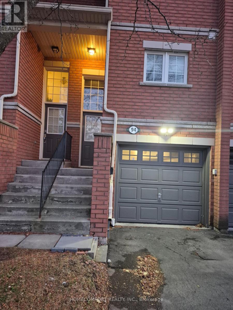 94 - 435 Hensall Circle, Mississauga (Cooksville), Ontario  L5A 4P1 - Photo 4 - W12570082