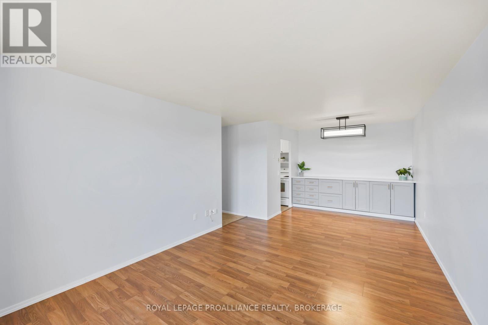 507 - 334 Queen Mary Road, Kingston, Ontario  K7M 7E7 - Photo 9 - X12596660